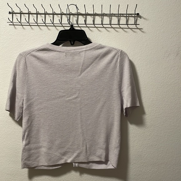 An Off White Banana Republic Cropped Cardigan! - Picture 7 of 13